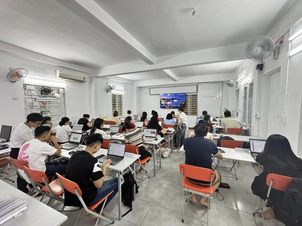 Top 5 trung tâm marketing Đà Nẵng uy tín nên học năm 2026