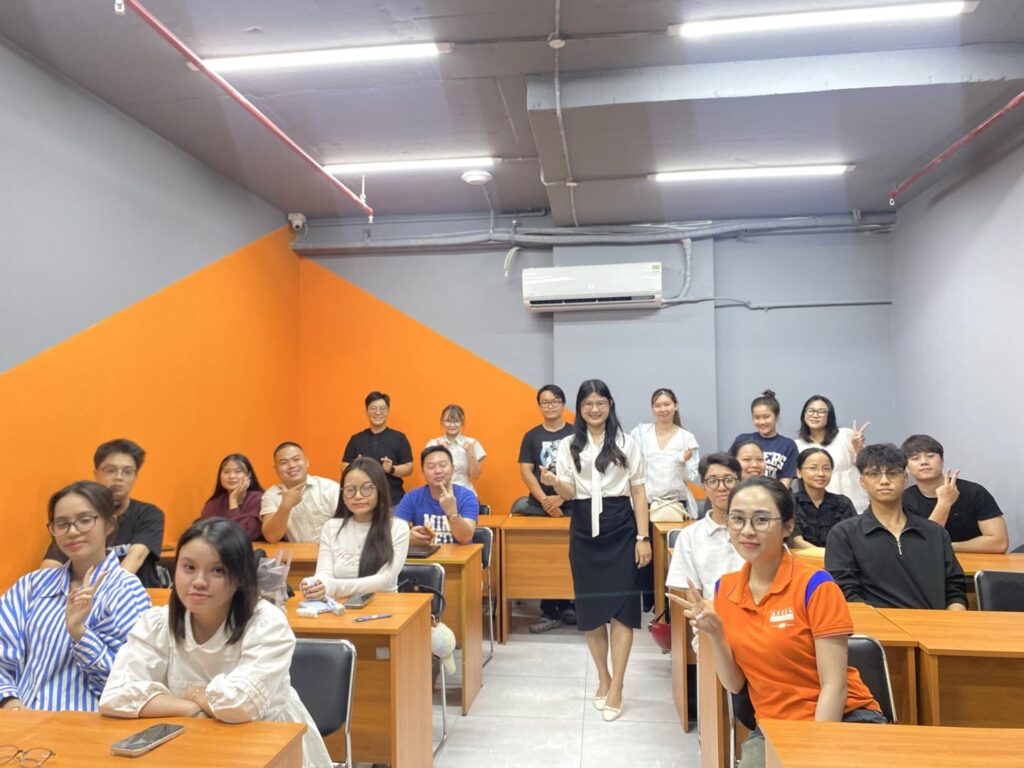 Top 5 trung tâm marketing Đà Nẵng uy tín nên học năm 2026